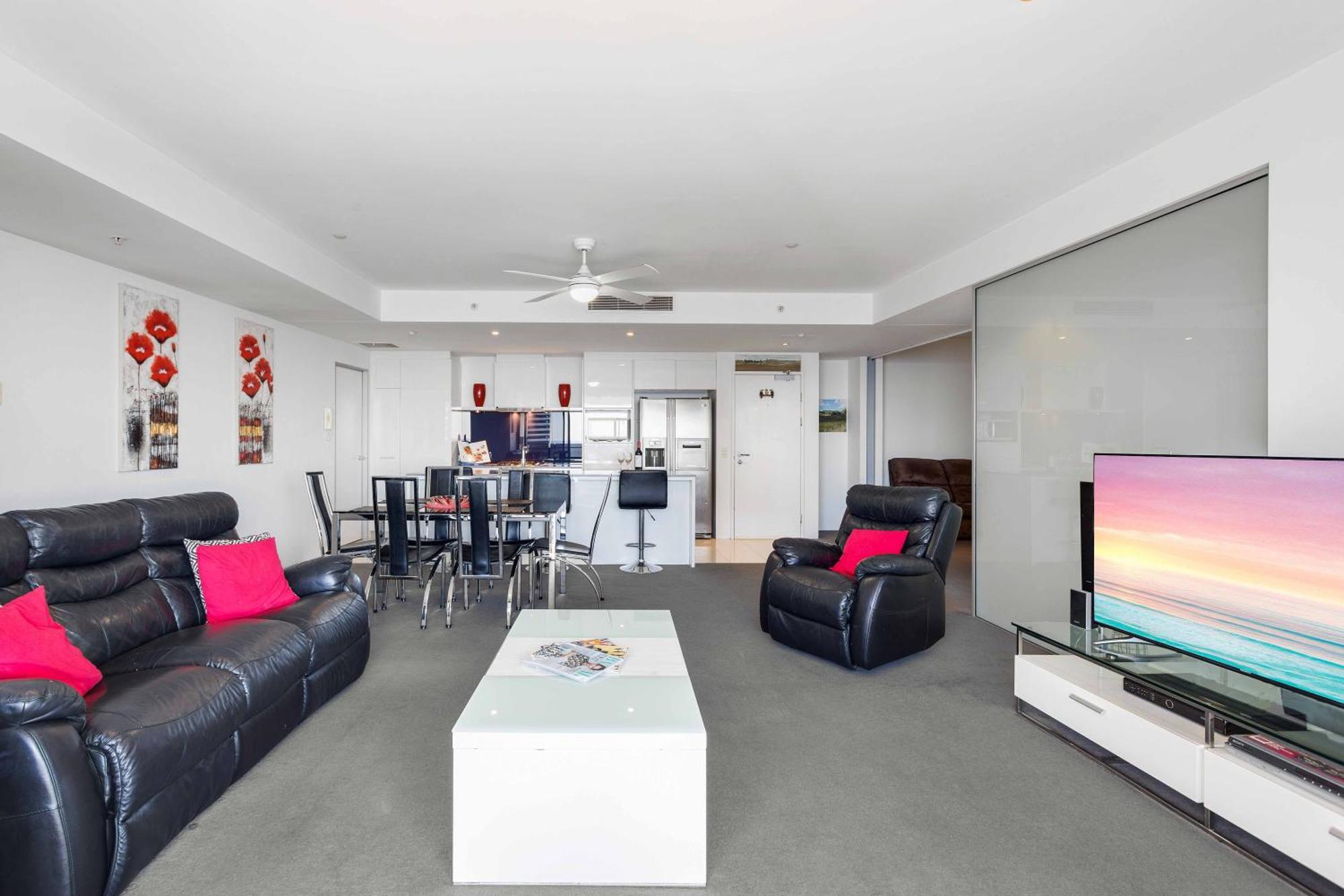 Holiday Holiday Circle On Cavill Apartments Голд-Кост Номер фото